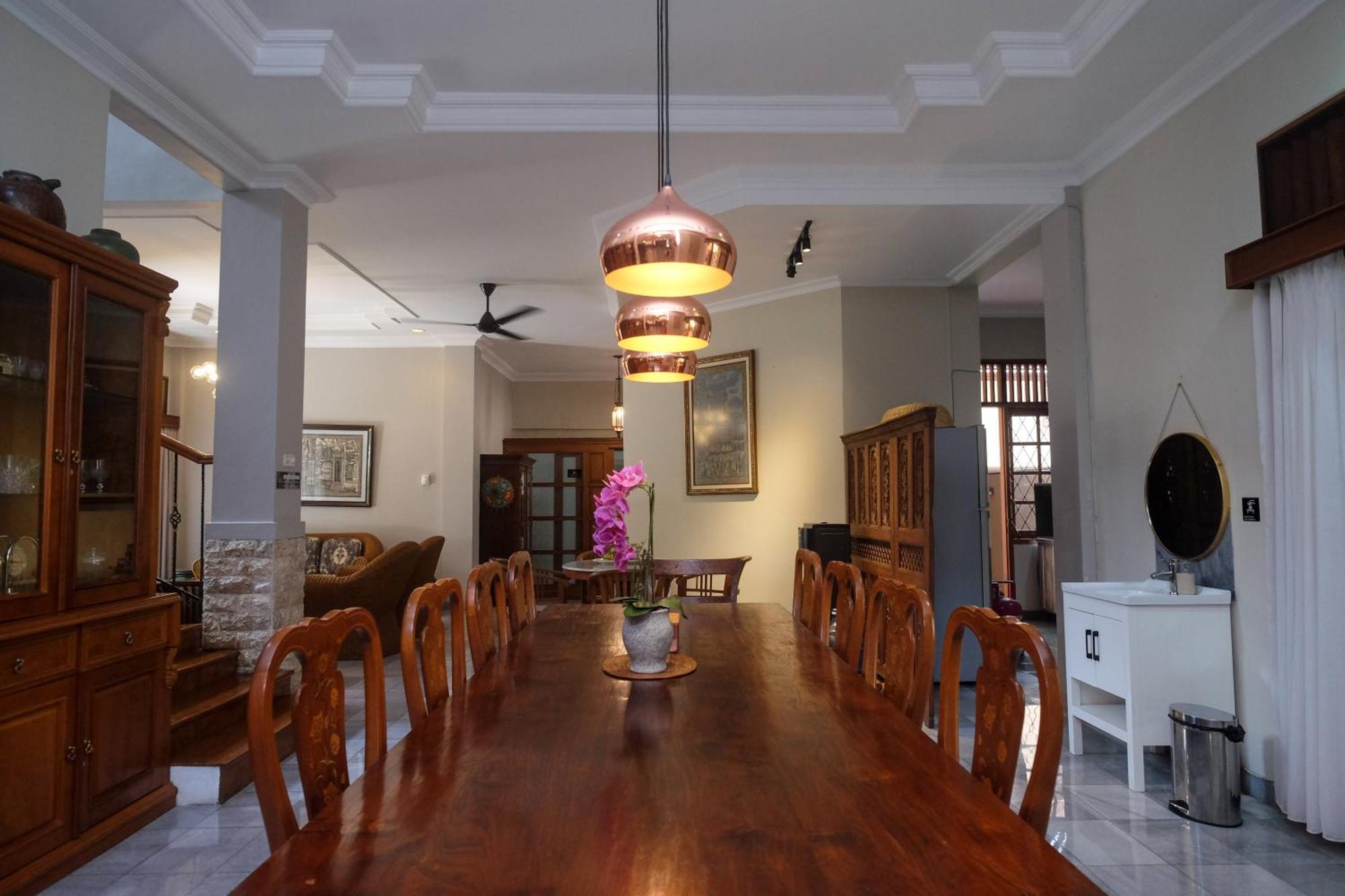 Sareh Villa By The Lavana Semarang Kültér fotó